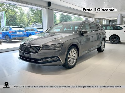 Auto Skoda Superb wagon iv 1.4 tsi phev executive dsg aziendale in vendita presso concessionaria Fratelli Giacomel a 27.900 € - foto numero 1
