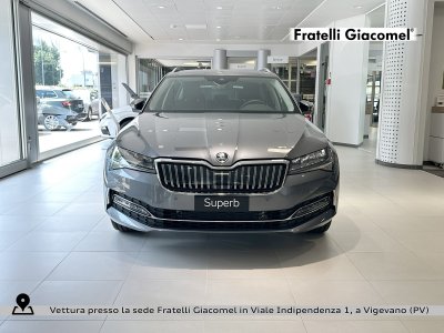 Auto Skoda Superb wagon iv 1.4 tsi phev executive dsg aziendale in vendita presso concessionaria Fratelli Giacomel a 27.900 € - foto numero 2