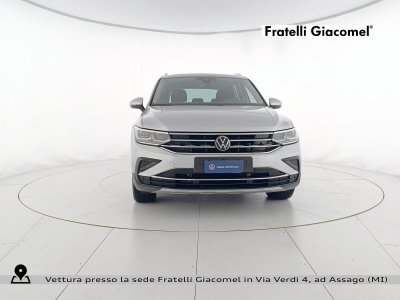 Auto Volkswagen Tiguan 1.4 tsi eh elegance dsg usata in vendita presso concessionaria Fratelli Giacomel a 27.900 &euro; - foto numero 2