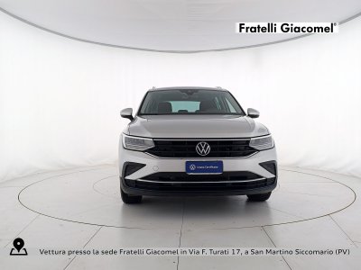 Auto Volkswagen Tiguan 1.5 tsi life 150cv dsg usata in vendita presso concessionaria Fratelli Giacomel a 26.900 &euro; - foto numero 2