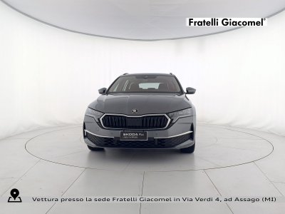 Auto Skoda Octavia wagon 2.0 tdi executive 150cv dsg aziendale in vendita presso concessionaria Fratelli Giacomel a 27.900 &euro; - foto numero 2