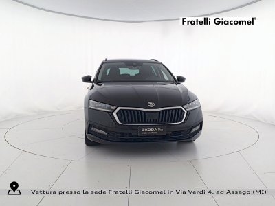 Auto Skoda Octavia wagon 1.4 tsi phev executive dsg usata in vendita presso concessionaria Fratelli Giacomel a 24.400 &euro; - foto numero 2